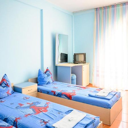 Hotel Fregata Кранево Экстерьер фото