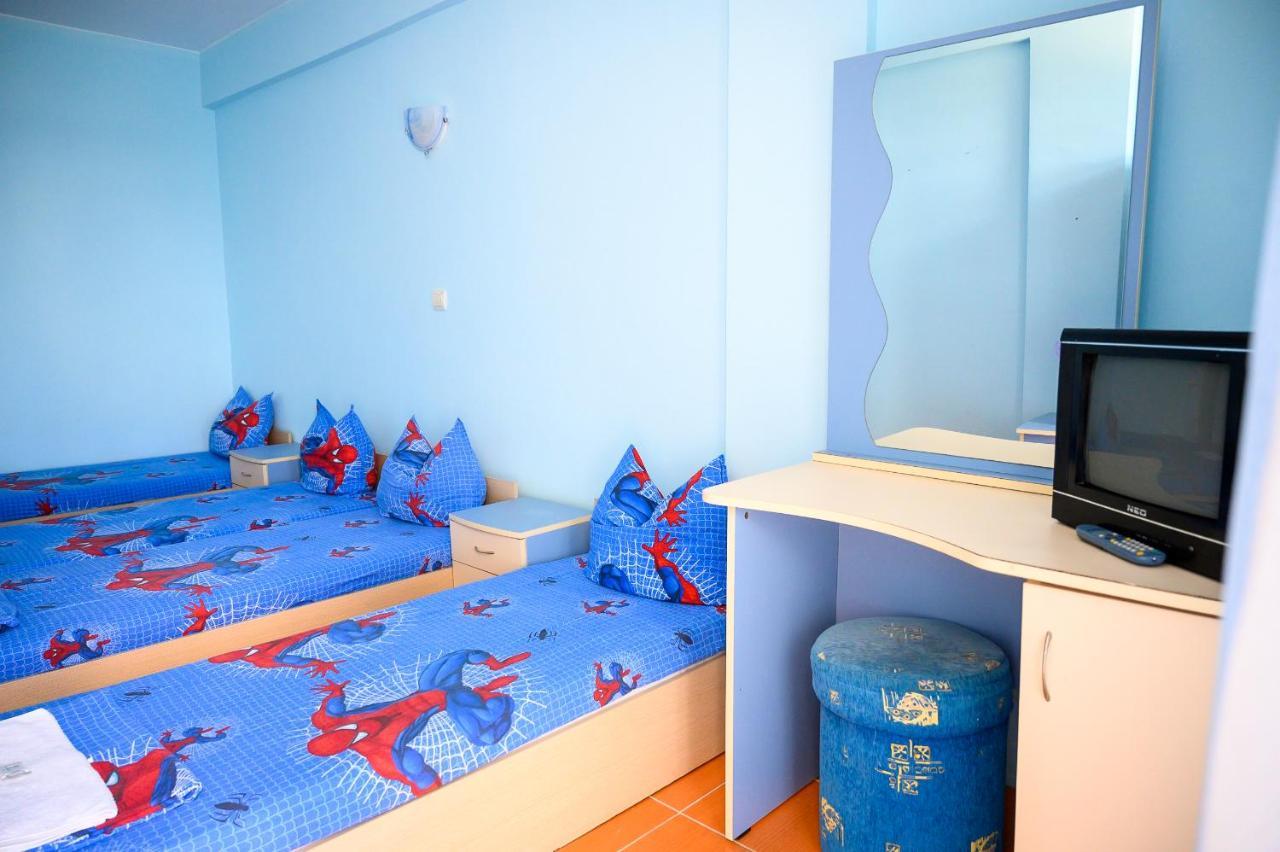 Hotel Fregata Кранево Экстерьер фото